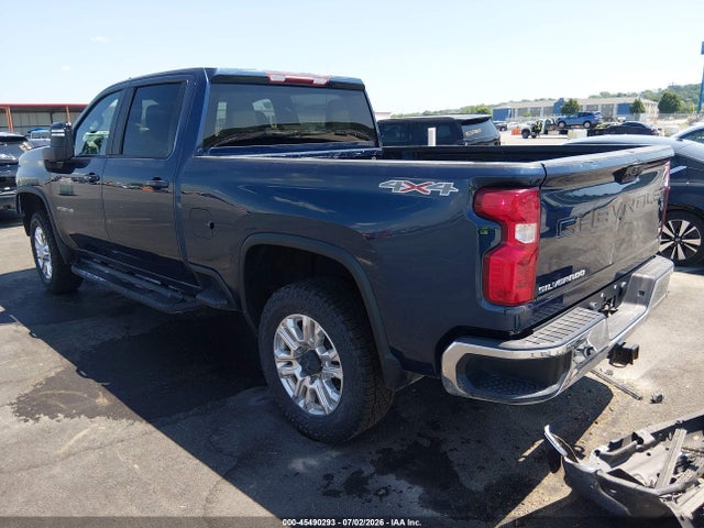 صورة 3 لـ 2021 Chevrolet SILVERADO 2500HD 4WD STANDARD BED LT