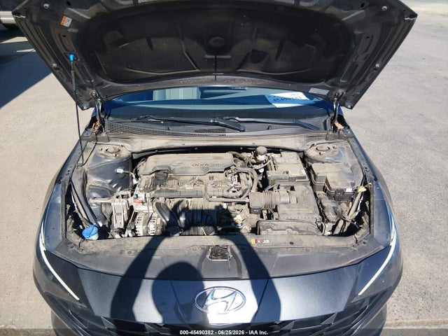 2021 Hyundai ELANTRA SE 照片 10