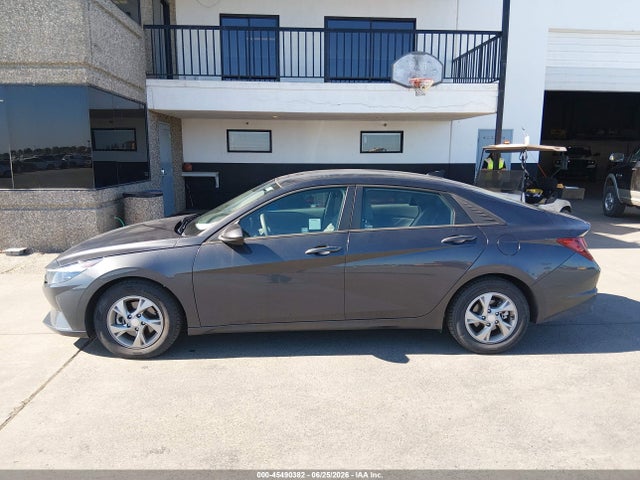 صورة مصغرة 14 لـ 2021 Hyundai ELANTRA SE