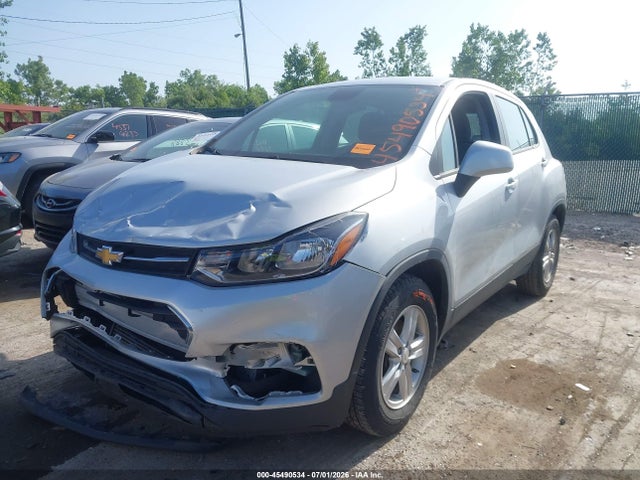 2020 CHEVROLET TRAX FWD LS 2