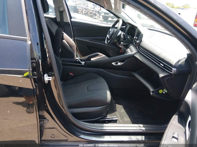 صورة 5 لـ 2021 Hyundai ELANTRA SE
