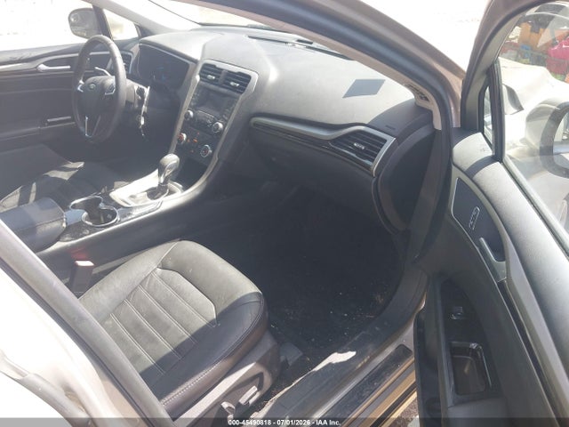 صورة مصغرة 5 لـ 2015 FORD FUSION SE