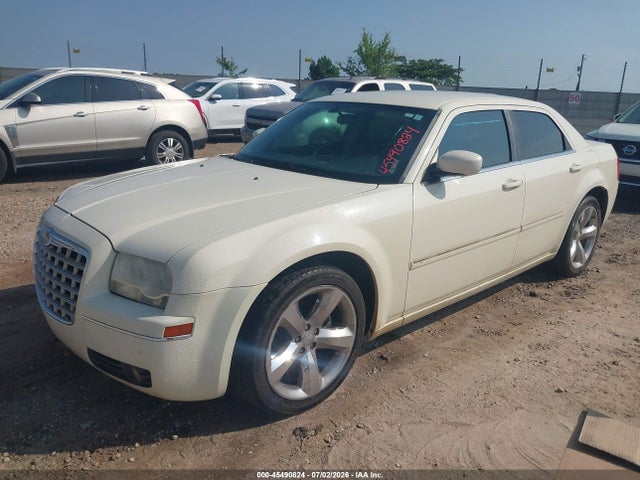 2007 Chrysler 300 TOURING — фото 2