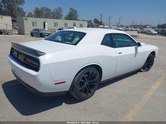 صورة 4 لـ 2018 Dodge CHALLENGER SXT PLUS