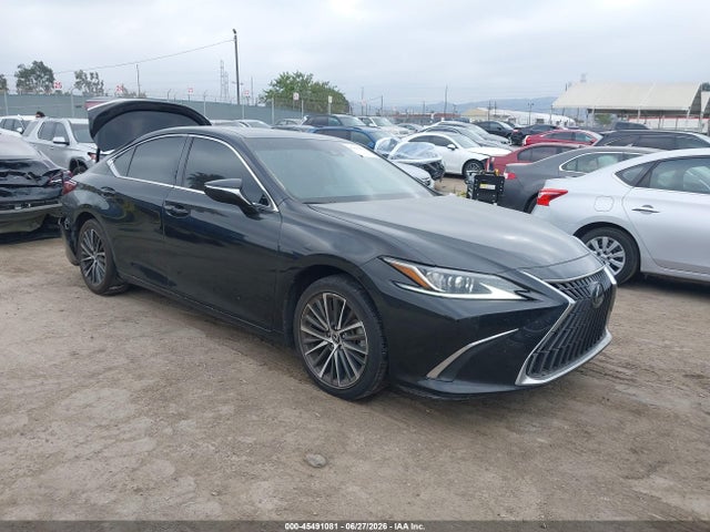 2024 LEXUS ES 