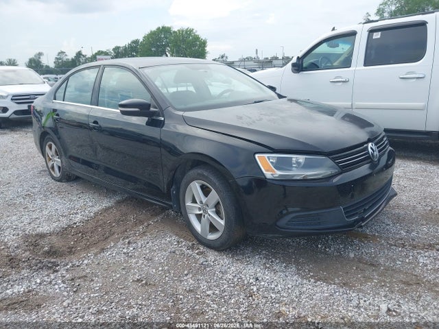 2014 VOLKSWAGEN JETTA 2.0L TDI