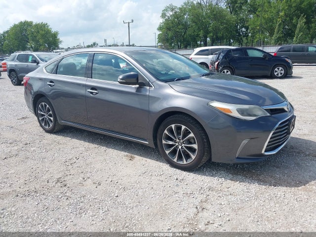 2016 TOYOTA AVALON XLE