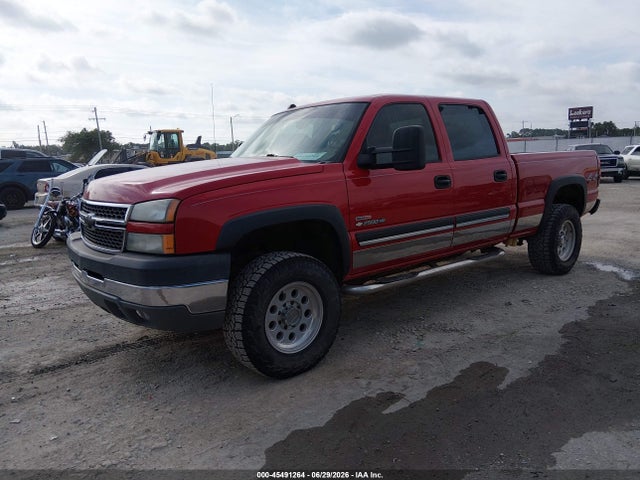 صورة 2 لـ 2005 Chevrolet SILVERADO 2500HD LS