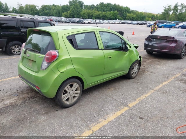 2015 Chevrolet SPARK 1LT CVT — фото 4