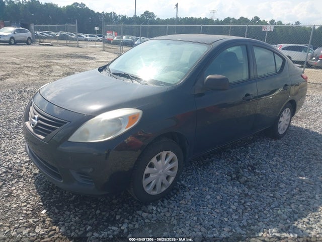 2014 Nissan VERSA 1.6 S+ 照片 2
