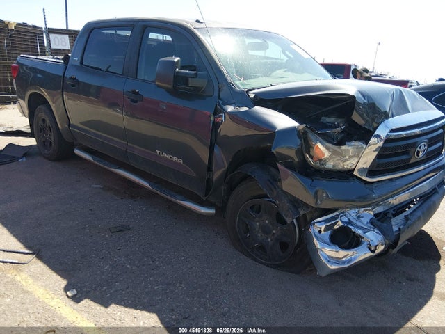 2011 TOYOTA TUNDRA GRADE 5.7L V8