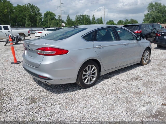2017 FORD FUSION SE — фото 4