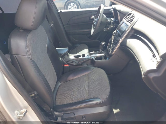 صورة 5 لـ 2015 Chevrolet MALIBU 1LT