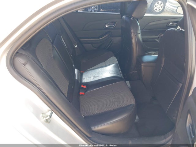 صورة 8 لـ 2015 Chevrolet MALIBU 1LT