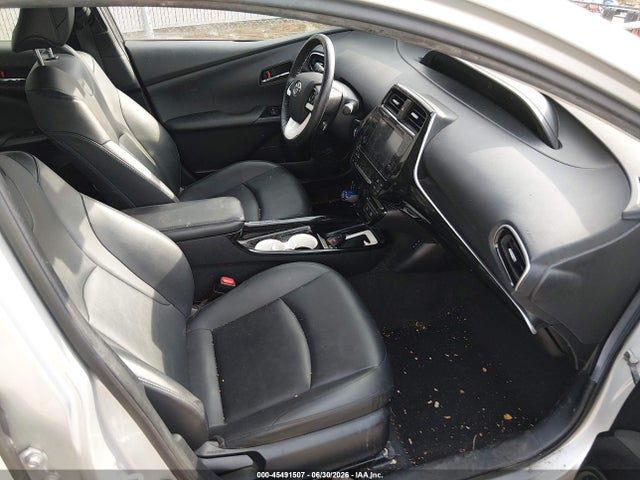 2016 Toyota PRIUS FOUR — фото 5