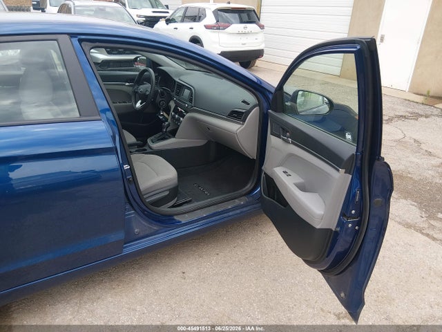 صورة 5 لـ 2020 Hyundai ELANTRA SE