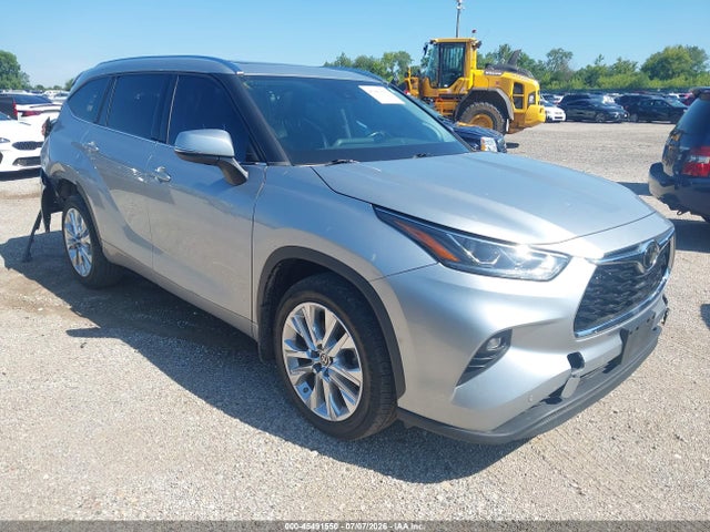 2021 TOYOTA HIGHLANDE LIMITED