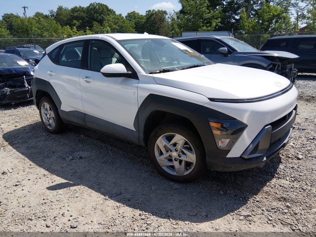 2025 HYUNDAI KONA SE
