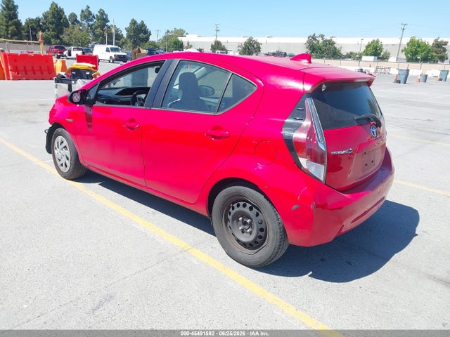 صورة 3 لـ 2016 Toyota PRIUS C ONE