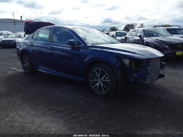 2023 TOYOTA CAMRY SE AWD