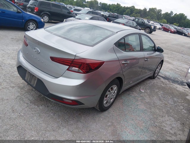 2020 Hyundai ELANTRA SE 照片 4