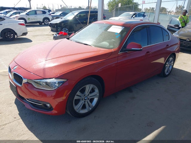 2018 BMW 330I 照片 2