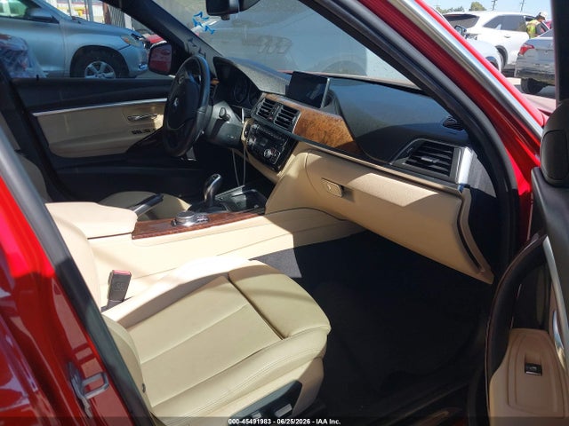 2018 BMW 330I 照片 5