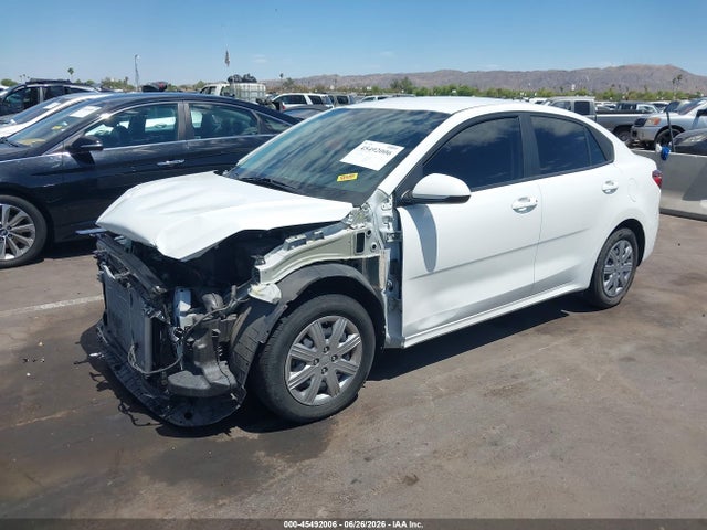2022 KIA RIO LX 照片 2