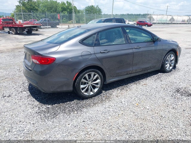 2015 Chrysler 200 S 照片 4