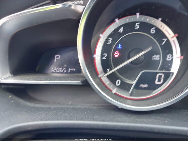 صورة 7 لـ 2014 Mazda MAZDA3 S GRAND TOURING