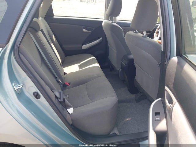 2015 Toyota PRIUS TWO — фото 8