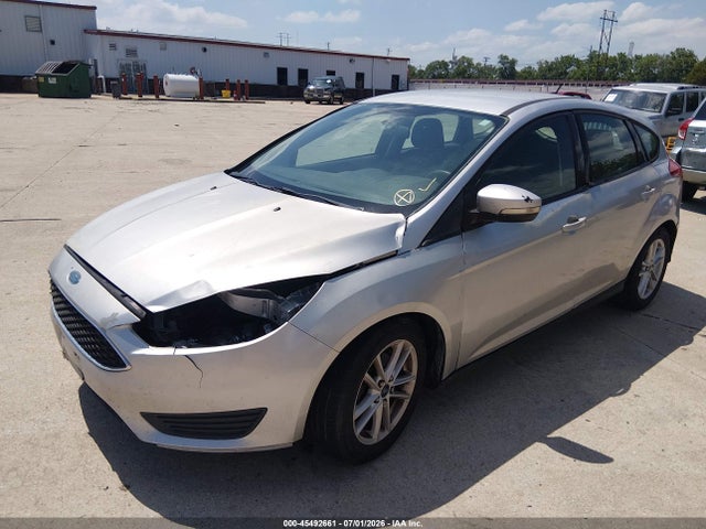 2015 FORD FOCUS SE — фото 2