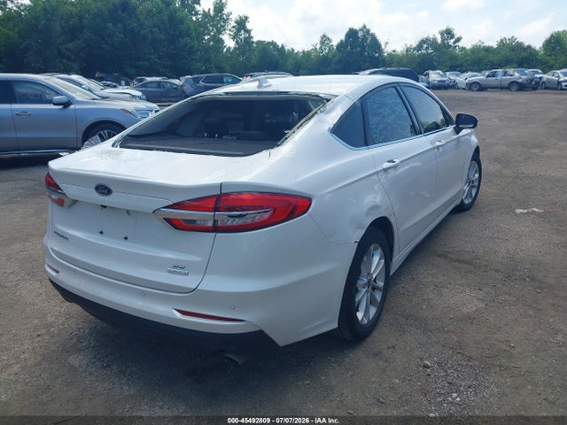 2019 FORD FUSION SE 照片 4