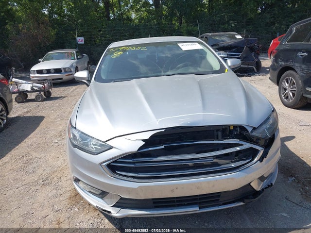 صورة مصغرة 12 لـ 2017 FORD FUSION SE