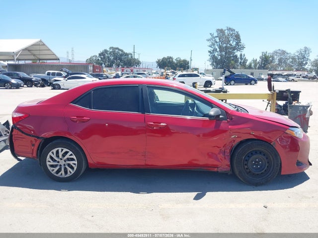 صورة مصغرة 13 لـ 2018 Toyota COROLLA LE