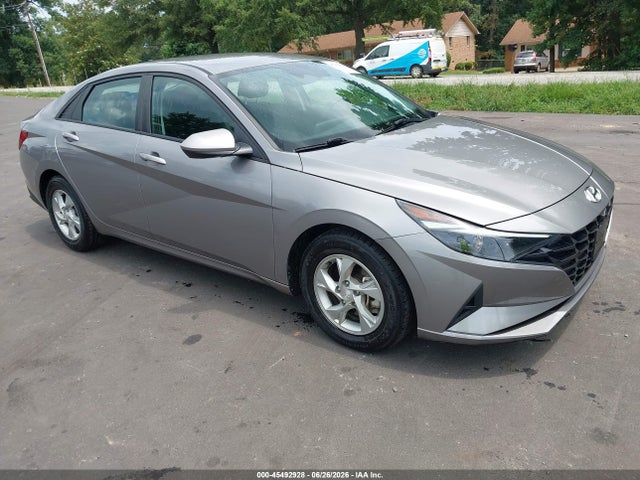 2023 HYUNDAI ELANTRA SE