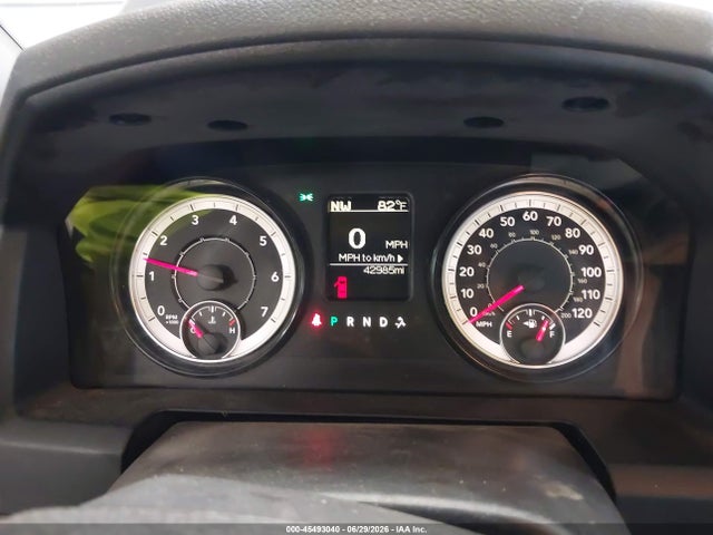 صورة 7 لـ 2016 RAM 1500 TRADESMAN