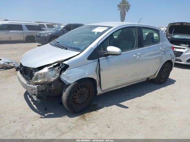 صورة 2 لـ 2012 Toyota YARIS LE