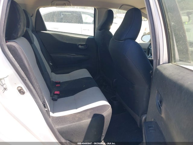 صورة 8 لـ 2012 Toyota YARIS LE