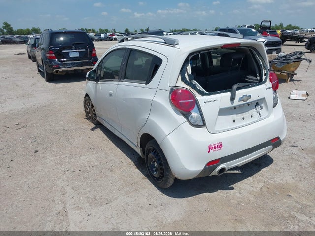2014 Chevrolet SPARK 2LT AUTO — фото 3