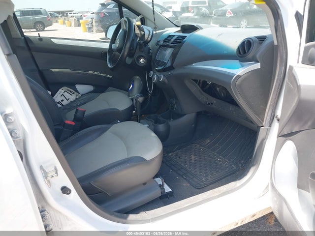 2014 Chevrolet SPARK 2LT AUTO — фото 5
