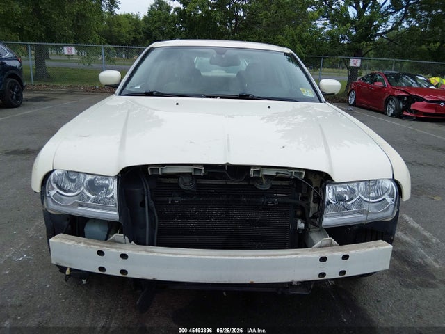 2005 Chrysler 300 TOURING — миниатюра 12