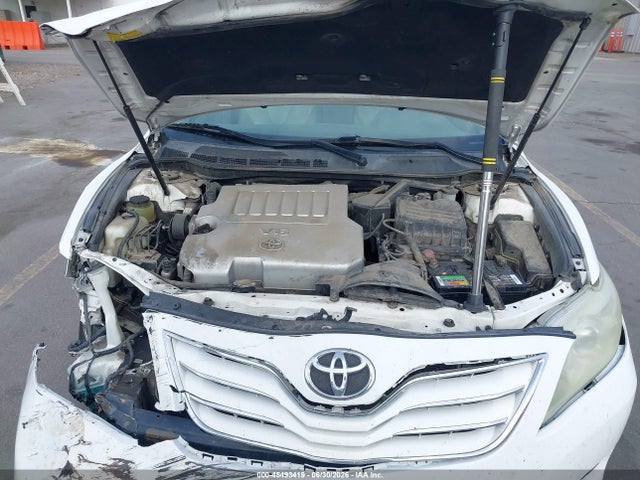 صورة 10 لـ 2011 Toyota CAMRY XLE V6