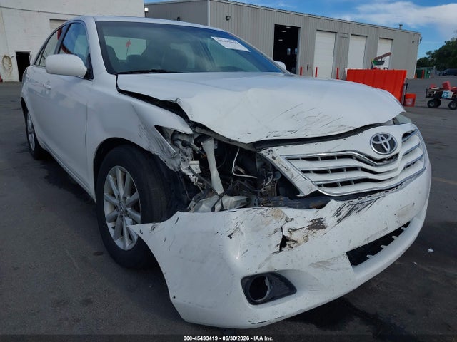 صورة 6 لـ 2011 Toyota CAMRY XLE V6