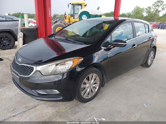 صورة 2 لـ 2015 KIA FORTE EX