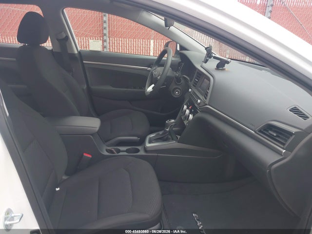 صورة 5 لـ 2019 Hyundai ELANTRA SE