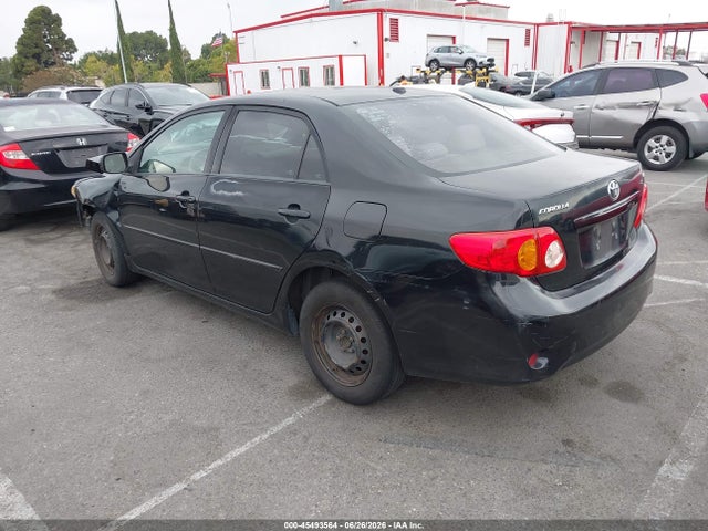 2010 Toyota COROLLA LE photo 3