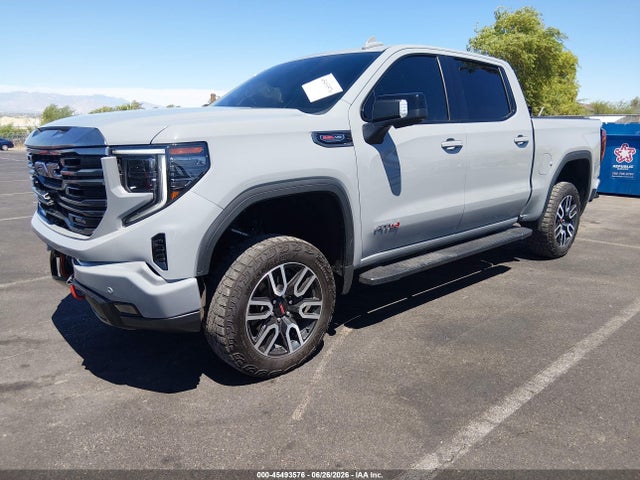 صورة 2 لـ 2024 GMC SIERRA 1500 4WD SHORT BOX AT4