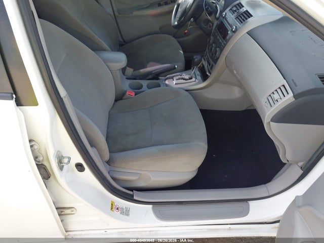 صورة 5 لـ 2011 Toyota COROLLA LE