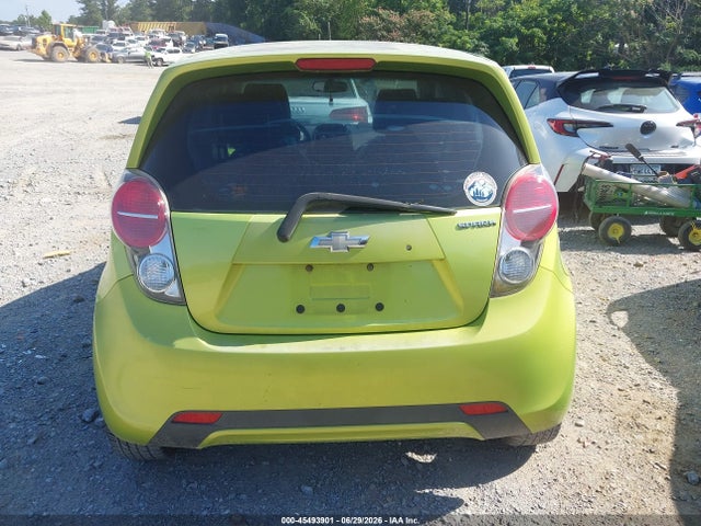 صورة 16 لـ 2013 Chevrolet SPARK 1LT AUTO